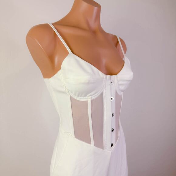 Lavish Alice Sheer Front Corset Wide Leg Jumpsuit White Night Out Size 2 NWT - Picture 4 of 13